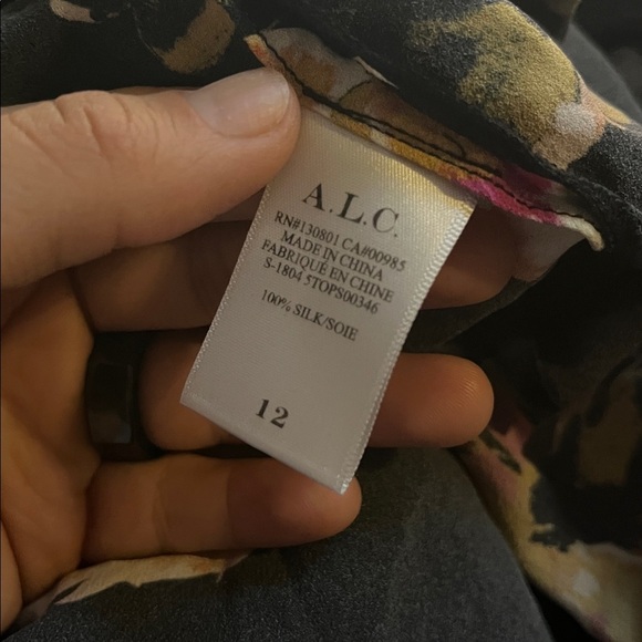 ALC 100% Silk Floral One Shoulder Floral Blouse Size 12 - Picture 10 of 10